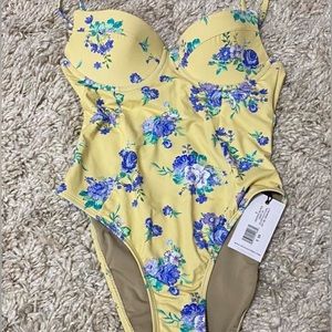 Weworewhat Yellow One piece Floral Bikini